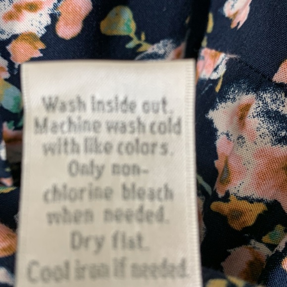 Lauren Conrad Blouse - Picture 9 of 13